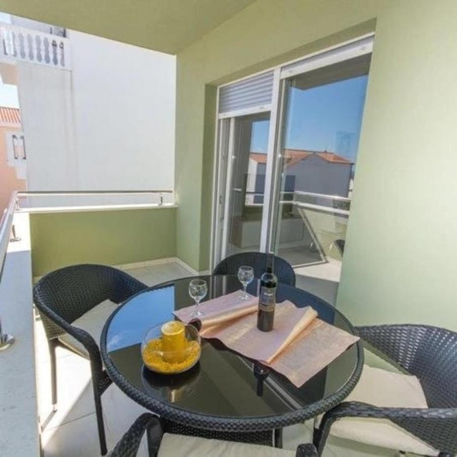 Apartment Mali San Трогир Екстериор снимка